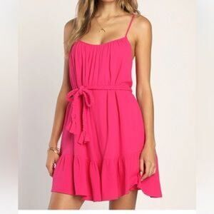 Lulus Cinched It Magenta Ruffled Belted Shift Mini Dress Size‎ Medium Pink New